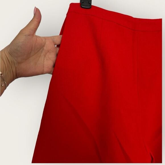 Red capri pants size Medium NWT - Picture 7 of 8